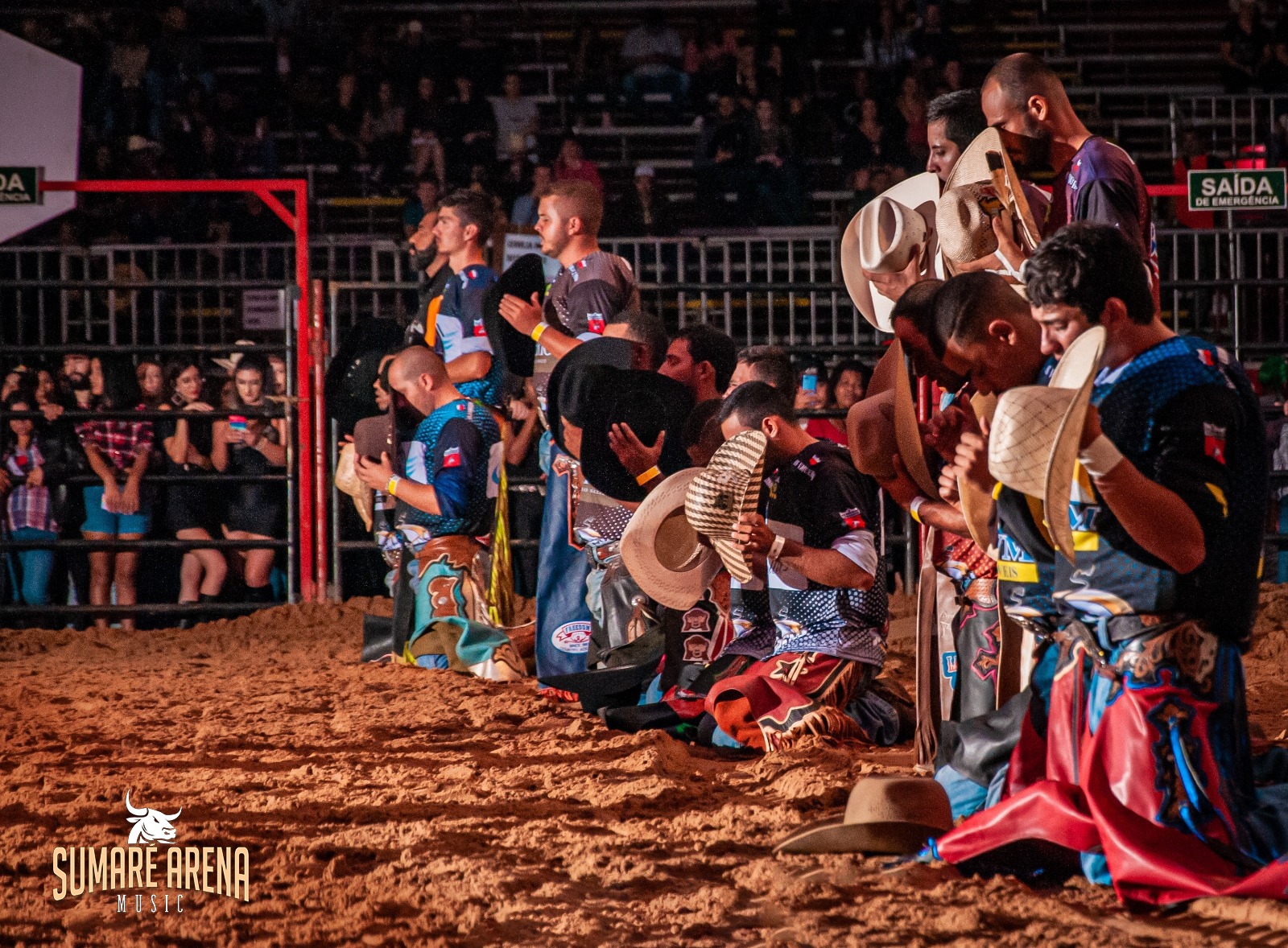 Arena de rodeio também é lugar de mulher - Notícias